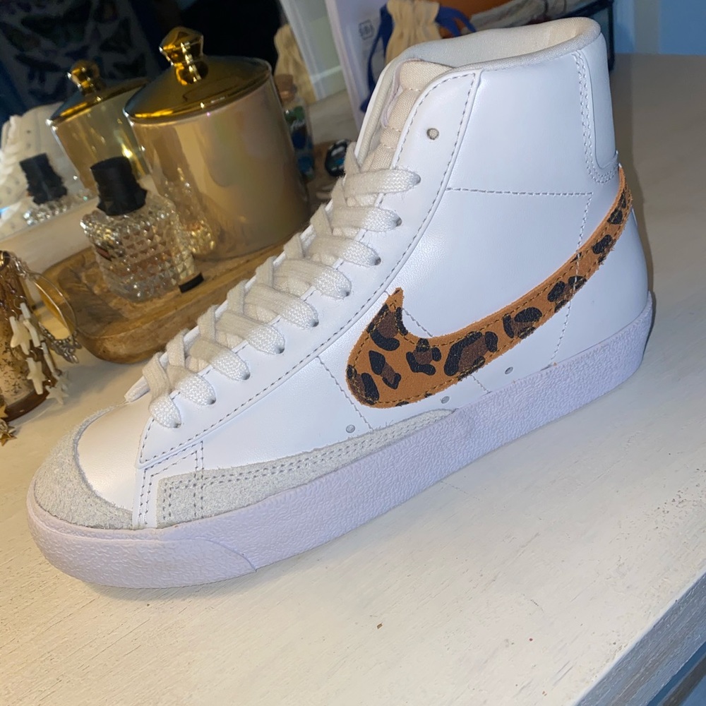 Nike blazer leopard high tops - Picture 2 of 6